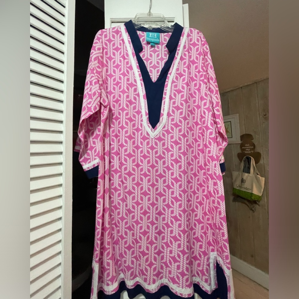 ESCAPADA pink/Navy size large shirt dress 🌴💕